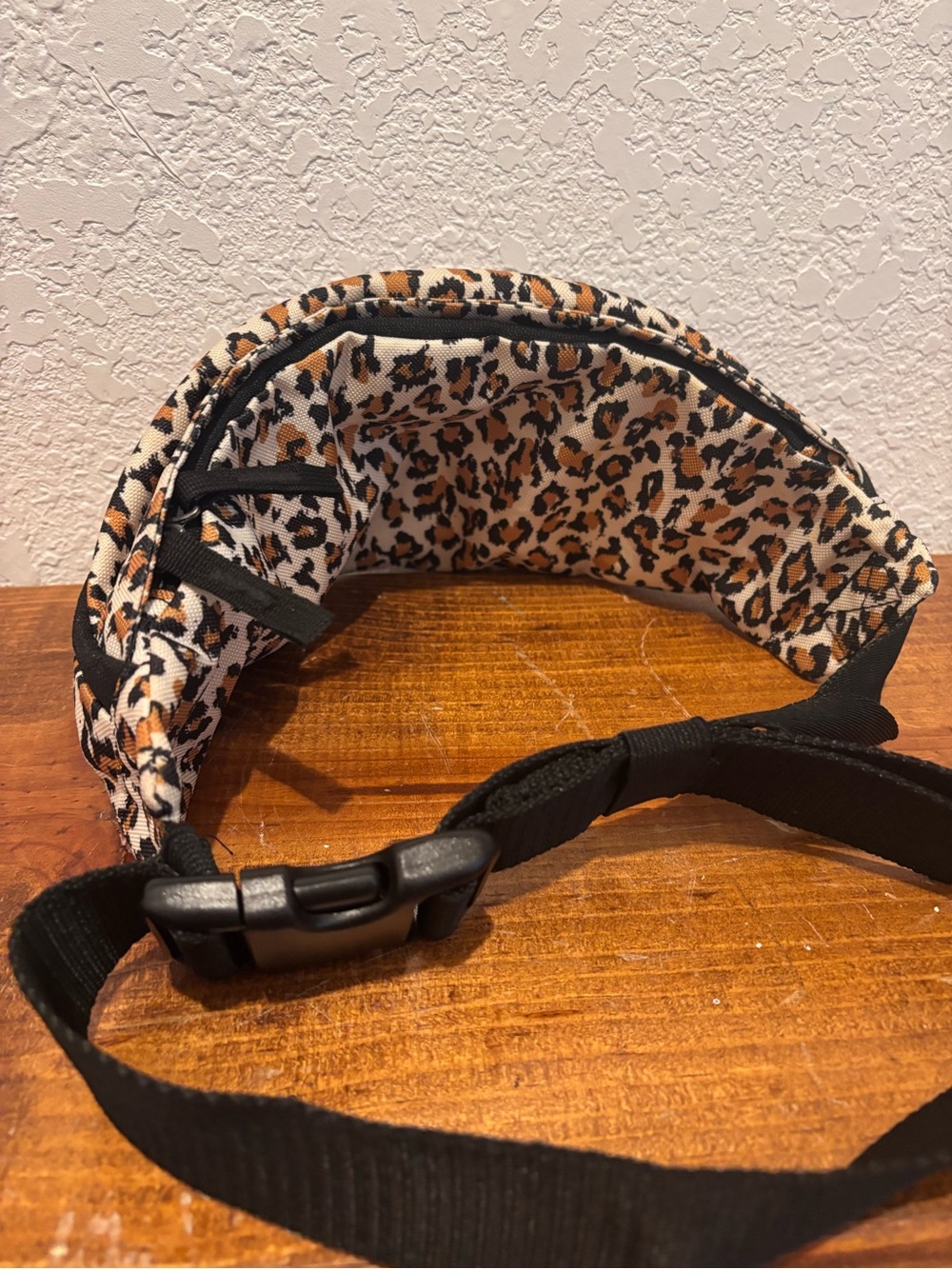 Nike Leopard Print Fanny Pack - Black & Brown with Pockets Pre-owned Unisex - Picture 2 of 4